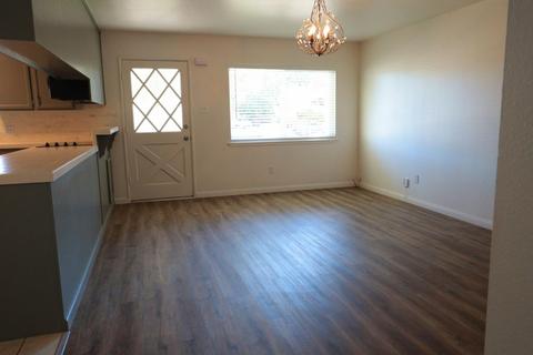 204 Dove, Modesto, CA 95350 photo 3