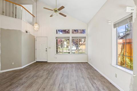 8310 Bramble Bush Cir, Antelope, CA 95843 photo 7