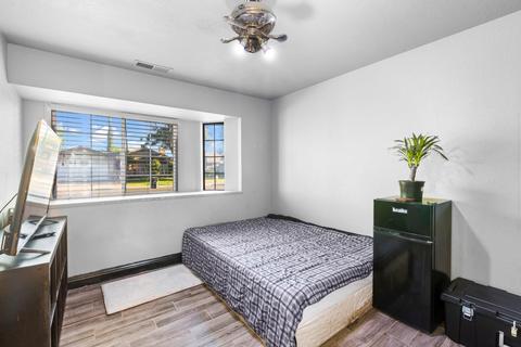 1725 Napa Ct, Modesto, CA 95351 photo 13