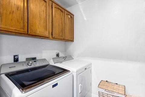 1725 Napa Ct, Modesto, CA 95351 photo 17