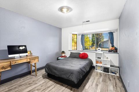 1725 Napa Ct, Modesto, CA 95351 photo 16