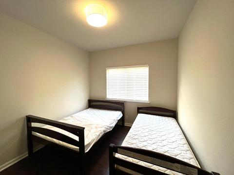 1069 Greene Ter, Davis, CA 95618 photo 10