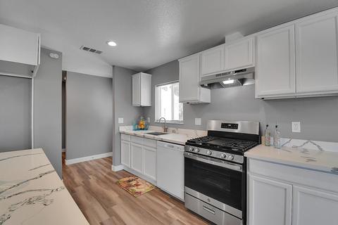 1879 7th Ave, Olivehurst, CA 95961 photo 4