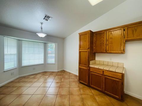 1205 Crater Ave, Modesto, CA 95351 photo 11