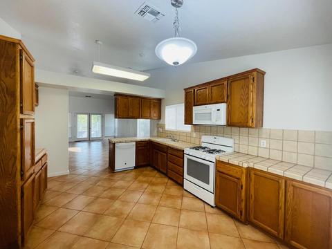 1205 Crater Ave, Modesto, CA 95351 photo 9