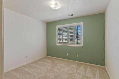307 E Century Blvd, Lodi, CA 95240 photo 12