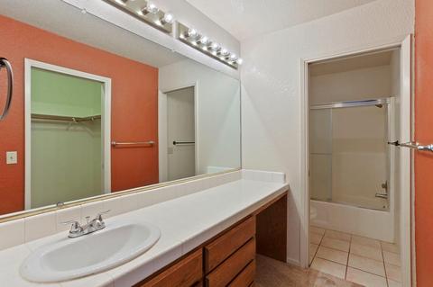 307 E Century Blvd, Lodi, CA 95240 photo 17