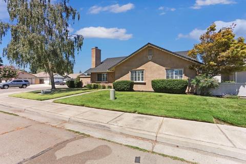 307 E Century Blvd, Lodi, CA 95240 photo 4