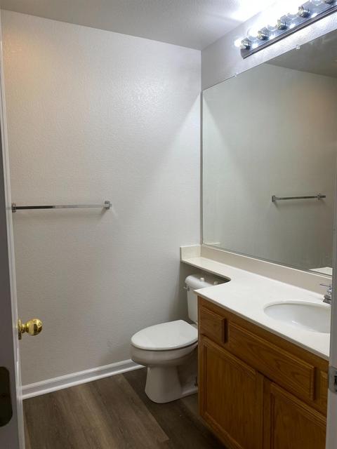1379 Michael Dr, Tracy, CA 95377 photo 11