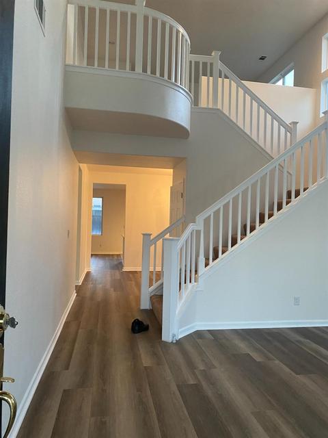 1379 Michael Dr, Tracy, CA 95377 photo 5