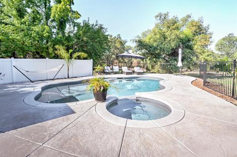 1422 Plum Tree Ln, Penryn, CA 95663 photo 1