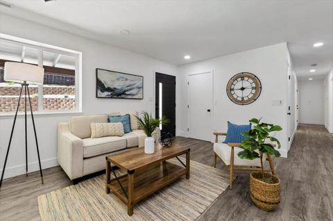 6005 Oak Ave, Carmichael, CA 95608 photo 4
