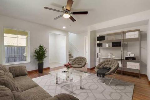 17138 Hickory Oak Ln, Lathrop, CA 95330 photo 2