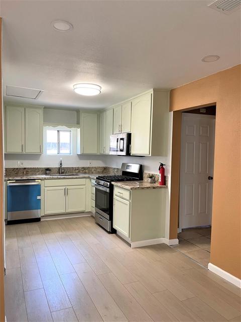 1940 Robertson Rd, Modesto, CA 95351 photo 6