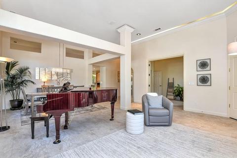 862 Deer Spring Cir, Concord, CA 94521 photo 11