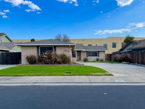 1209 Chianti Dr, Lodi, CA 95240 photo 1