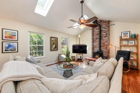 18596 Joseph Dr, Grass Valley, CA 95949 photo 9