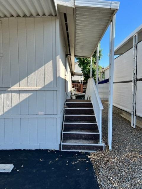 74 Clipper Ln, Modesto, CA 95356 photo 4