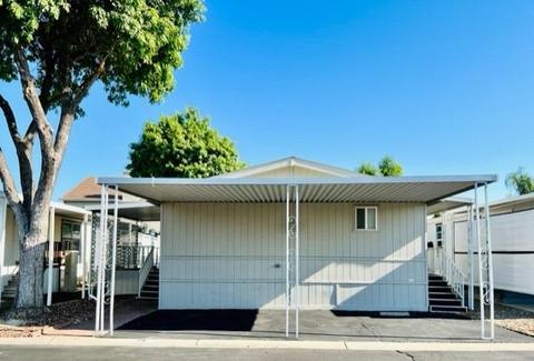 74 Clipper Ln, Modesto, CA 95356 photo 2