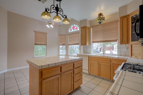1367 Madelena Ln, Manteca, CA 95336 photo 17