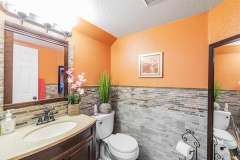 8208 Silverside Dr, Antelope, CA 95843 photo 16