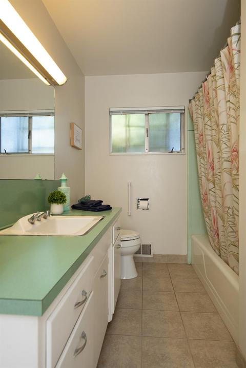 211 Lois Ave, Modesto, CA 95350 photo 39