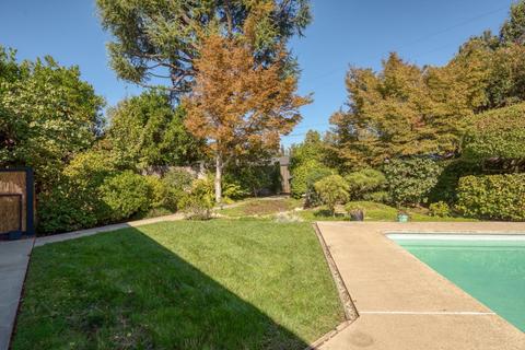 211 Lois Ave, Modesto, CA 95350 photo 50