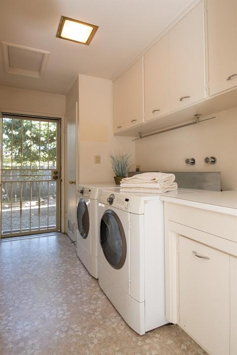 211 Lois Ave, Modesto, CA 95350 photo 27
