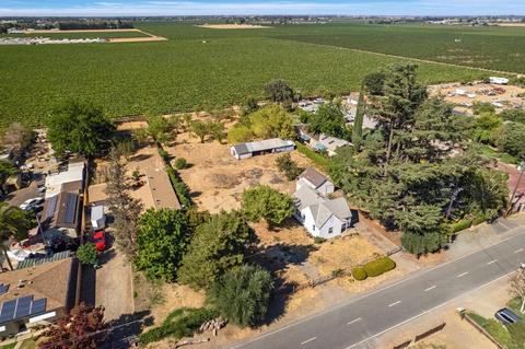 4799 E Harvest Rd, Acampo, CA 95220 photo 8