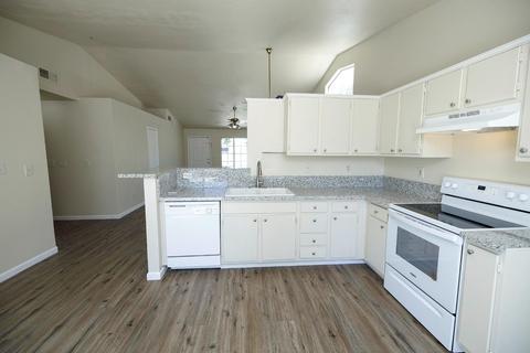 3600 Mechalys Way, Modesto, CA 95357 photo 10