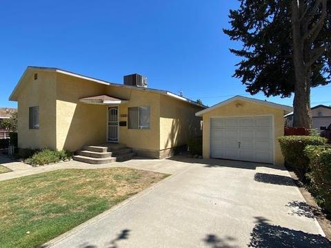 388 2nd St, Gustine, CA 95322 photo 2