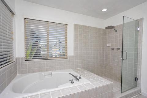 445 Laurelwood Ln, Ripon, CA 95366 photo 10