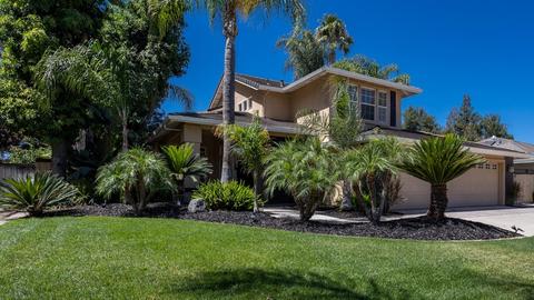 445 Laurelwood Ln, Ripon, CA 95366 photo 2