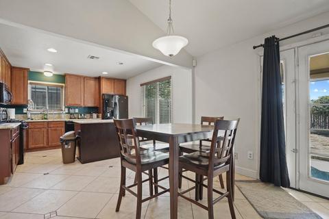 2405 Venus Dr, Ceres, CA 95307 photo 9