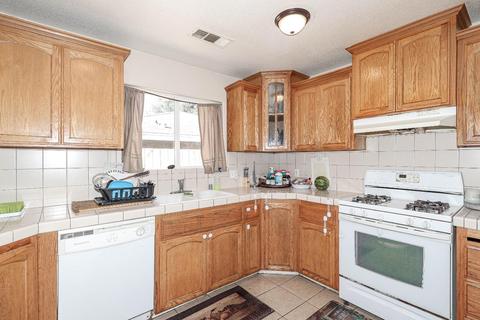 5421 8th St, Keyes, CA 95328 photo 9