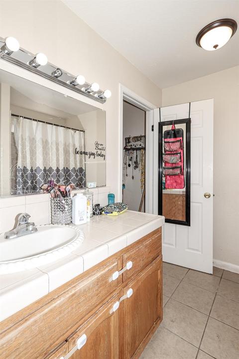 5421 8th St, Keyes, CA 95328 photo 17