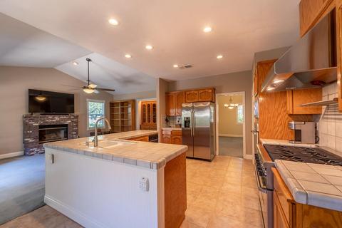 1641 Graywolf Cir, Turlock, CA 95382 photo 12