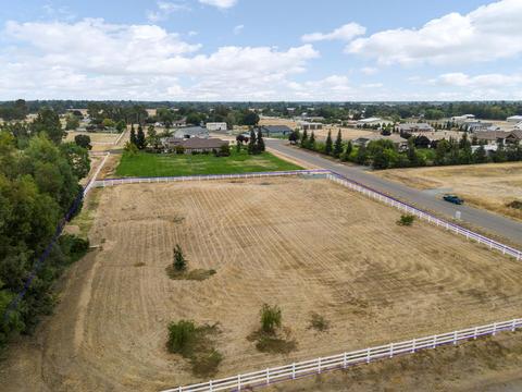 9840 Pringle Ave, Galt, CA 95632 photo 2