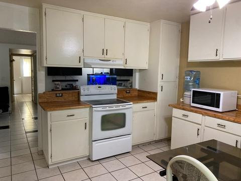 1016 Pine Tree Ln, Modesto, CA 95351 photo 5