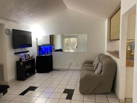 1016 Pine Tree Ln, Modesto, CA 95351 photo 7