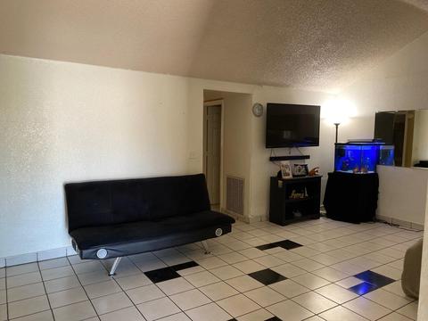 1016 Pine Tree Ln, Modesto, CA 95351 photo 6