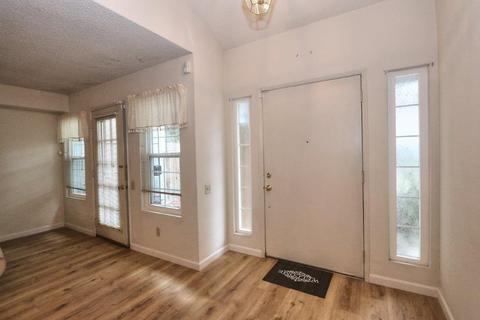 7635 Roberta Ln, Antelope, CA 95843 photo 3