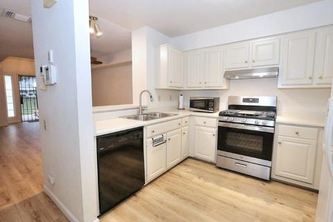 7635 Roberta Ln, Antelope, CA 95843 photo 7