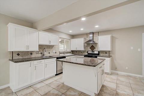 6520 Templeton Dr, Carmichael, CA 95608 photo 3