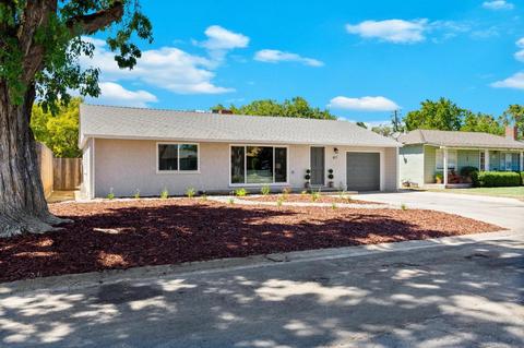 417 Oakshire Ave, Modesto, CA 95354 photo 4