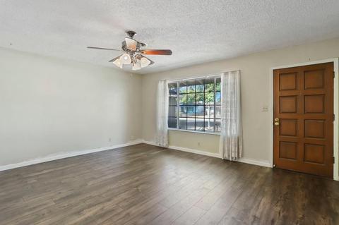 412 Whitney St, Lodi, CA 95242 photo 7