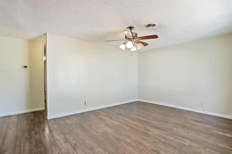 412 Whitney St, Lodi, CA 95242 photo 6