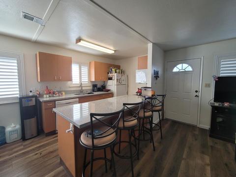 2221 Chrysler Dr #4, Modesto, CA 95350 photo 2