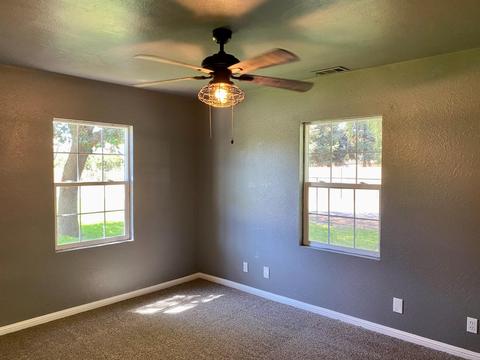 2413 Paradise Rd, Modesto, CA 95358 photo 12