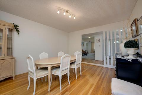 6301 Hilltop Dr, Carmichael, CA 95608 photo 11